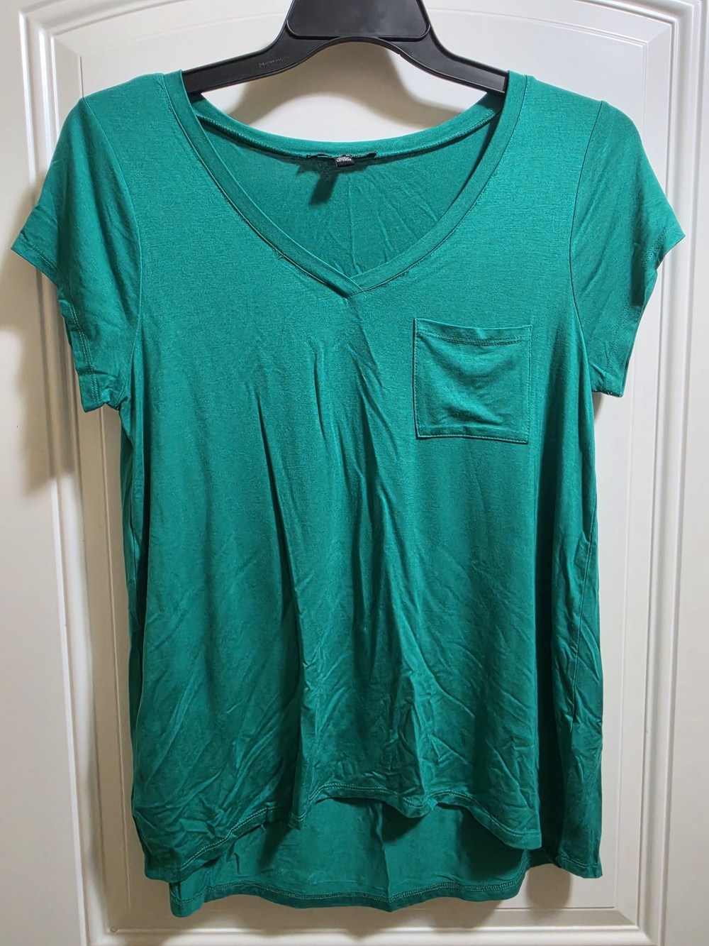 Cable & Gauge Teal V-Neck Pocket Tee